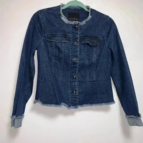 Banana Republic Factory Cropped Crop Frayed Hem Denim Jacket size Small. - Picture 2 of 7